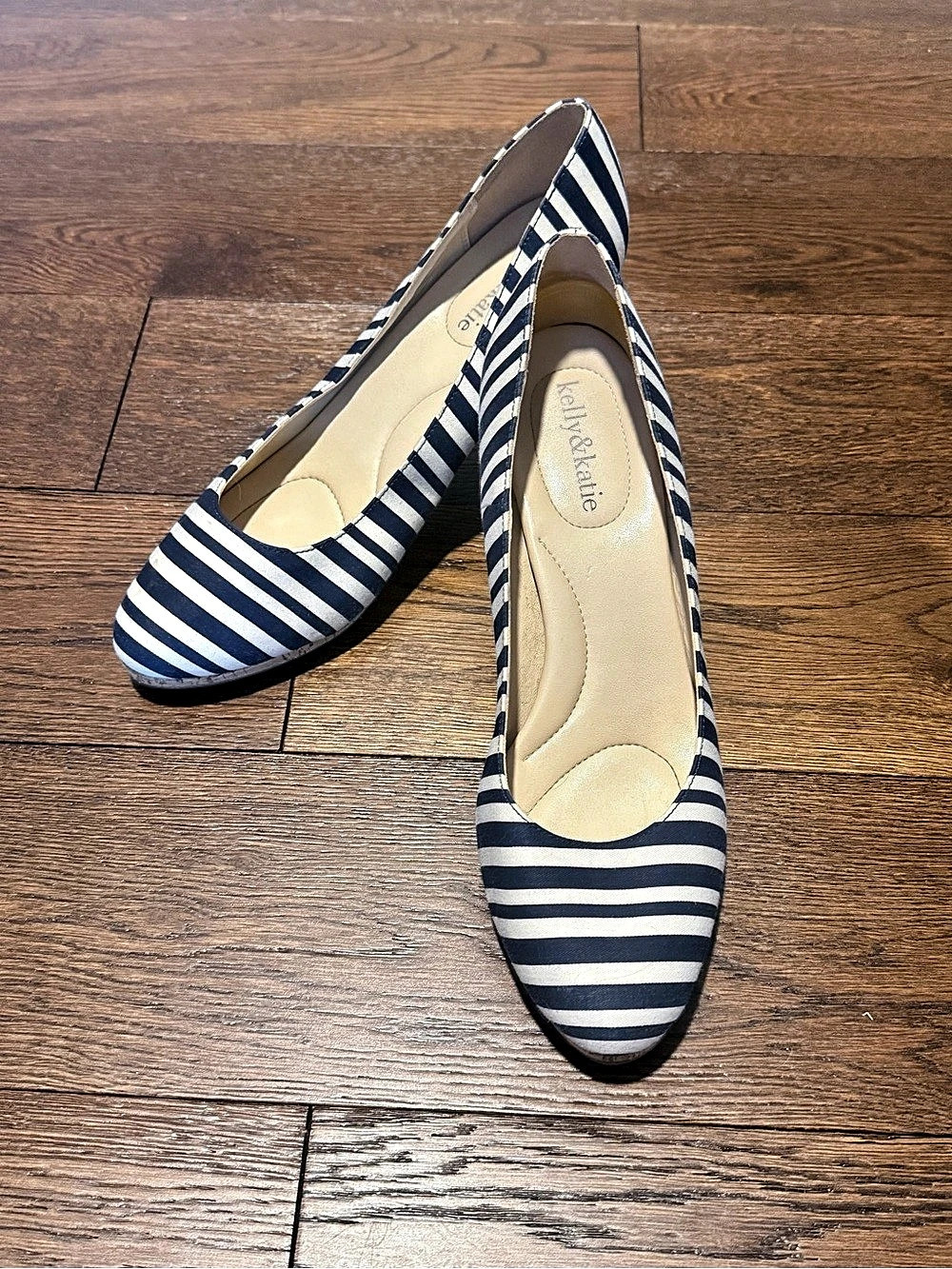 Kelly & Katie Striped Heels in Blue & White Size US 9.5